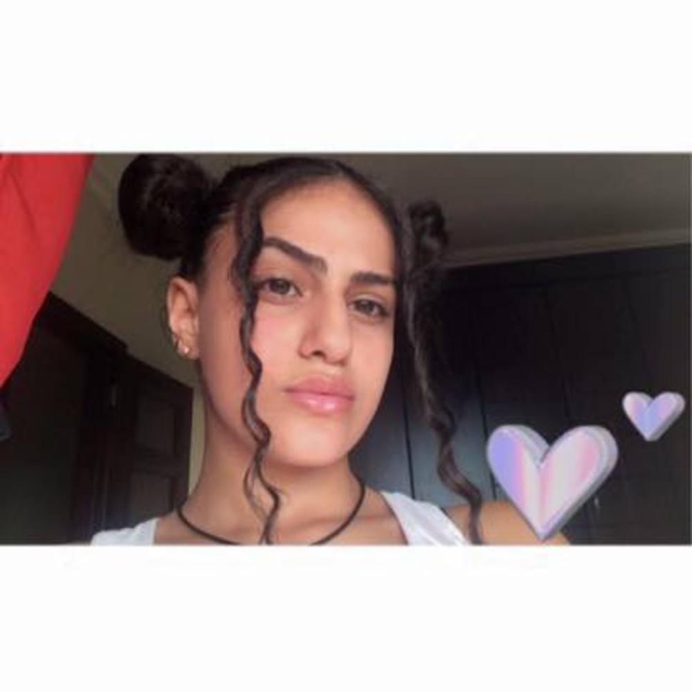 Meet your Posher, Mya